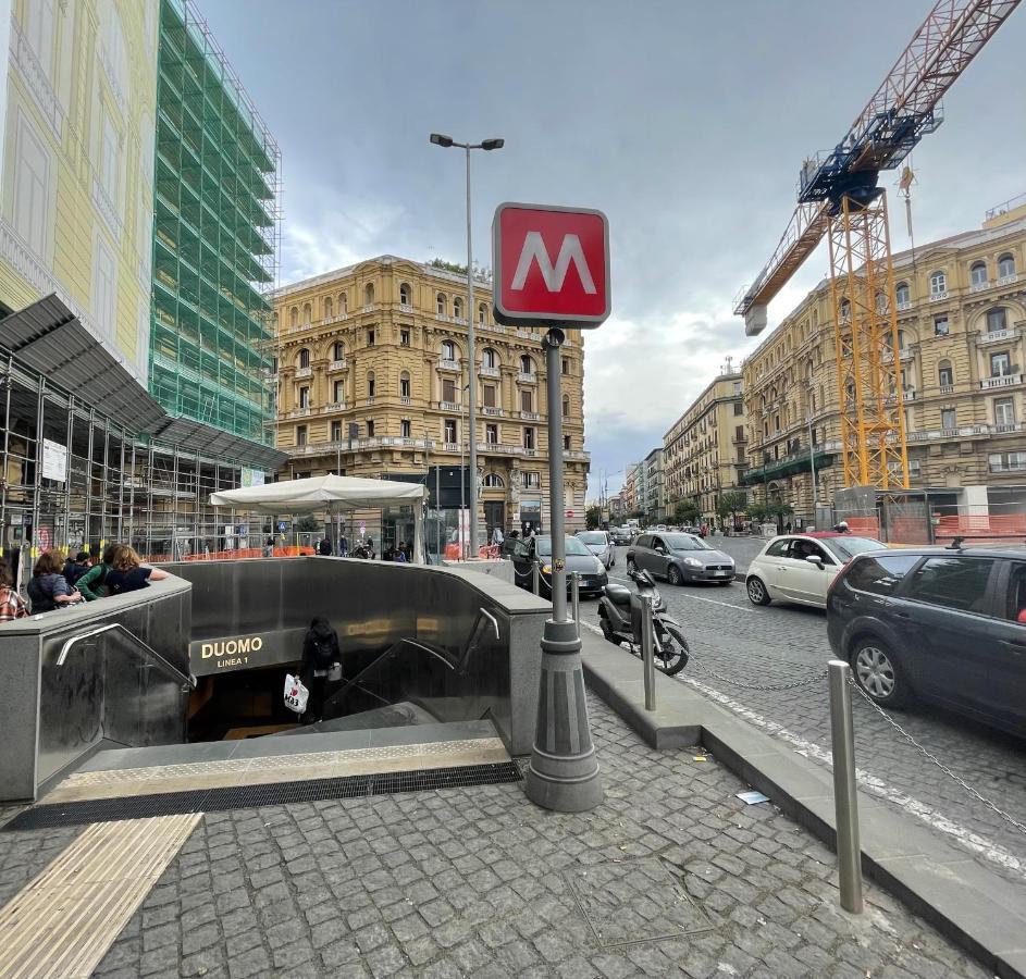 La Finestra Sul Corso Lejlighed Napoli Eksteriør billede